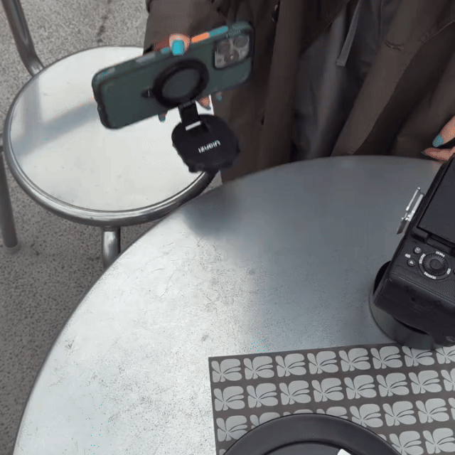 GripFlex™ - Magnetic Phone Stand