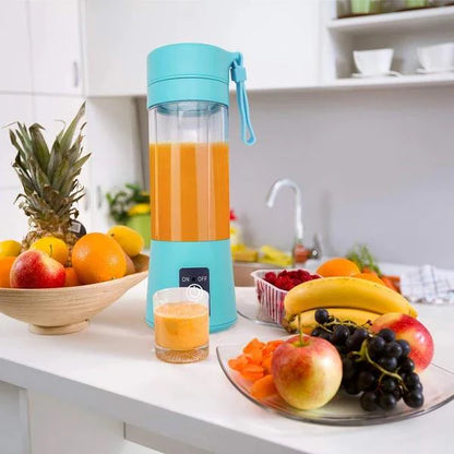 BlendGo™ Portable Juicer